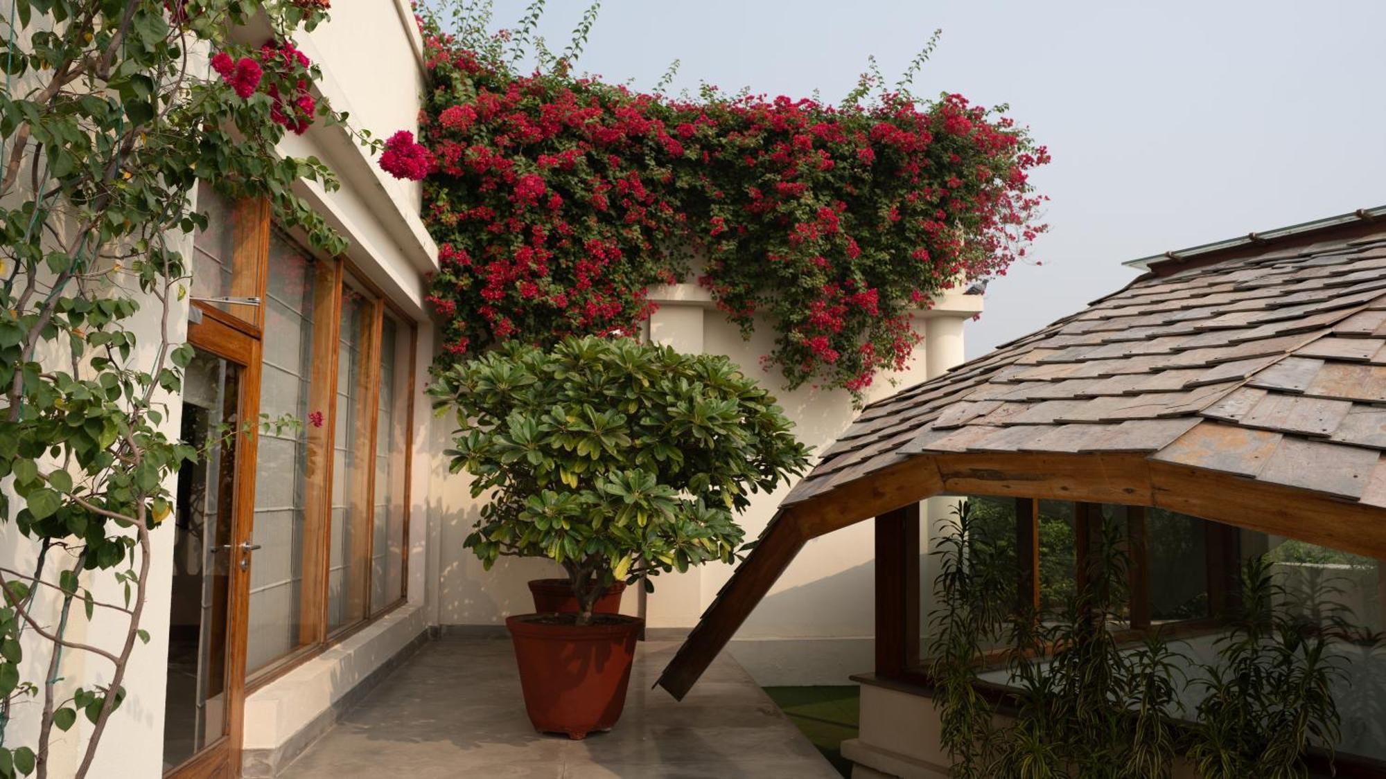 Naad Wellness Hotel Sonipat Ngoại thất bức ảnh
