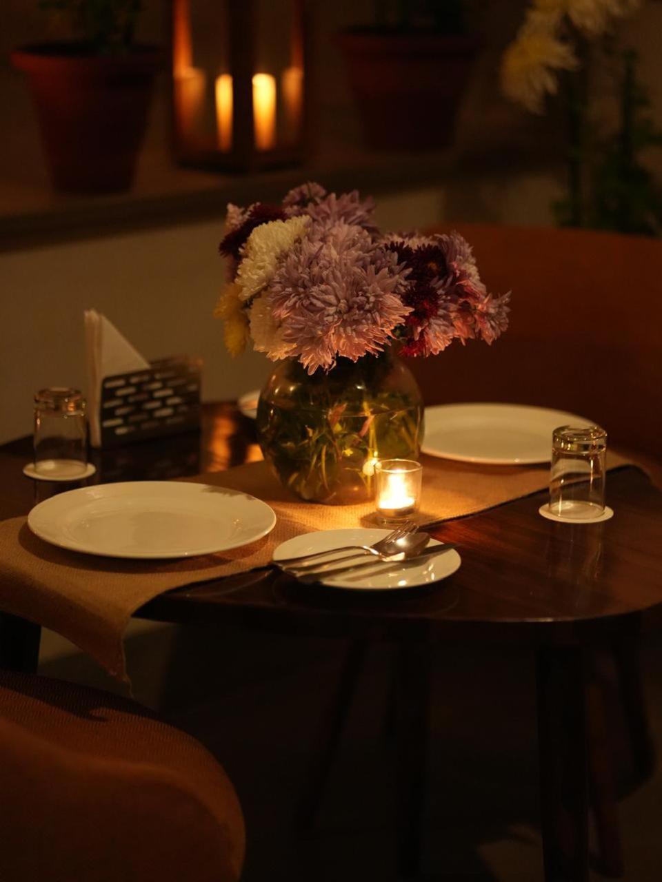 Naad Wellness Hotel Sonipat Ngoại thất bức ảnh